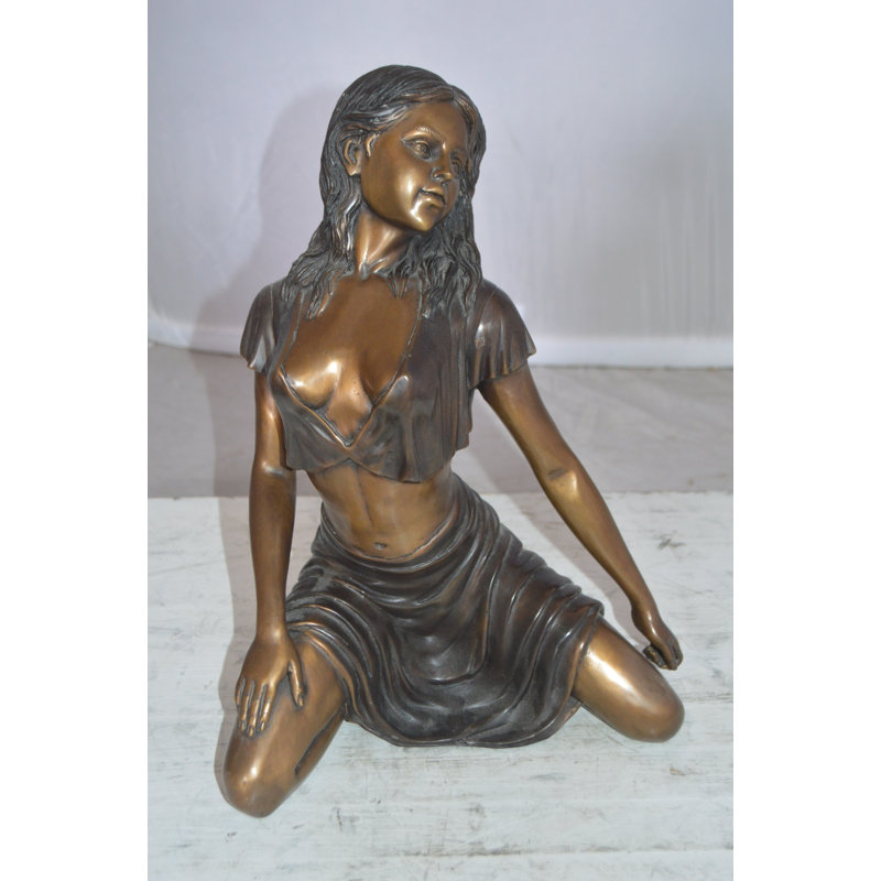 Statue fille nue