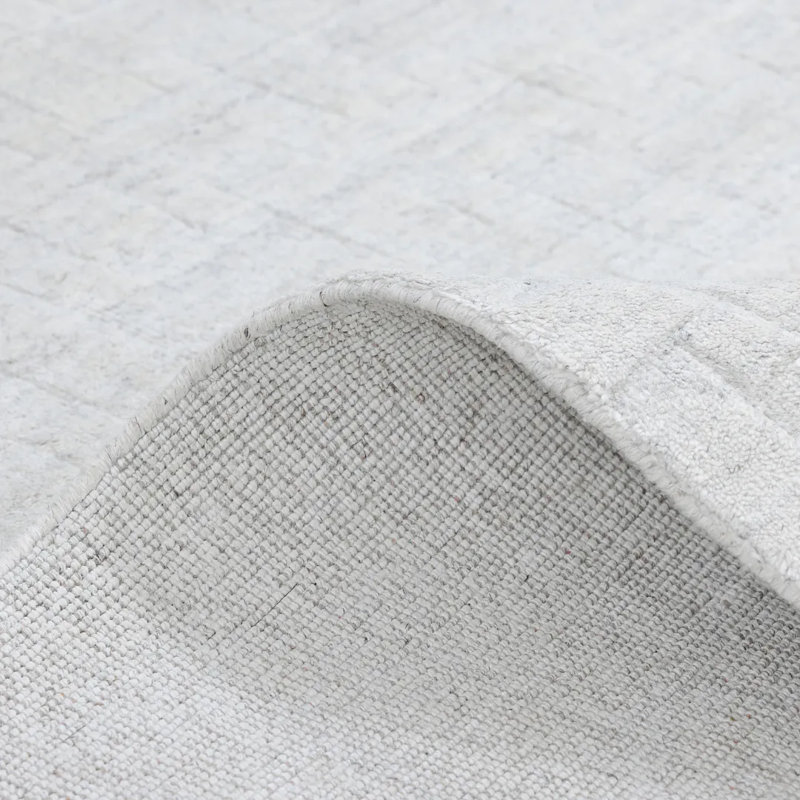 Peyton Area Rug in White, Rectangle 3' x 5'