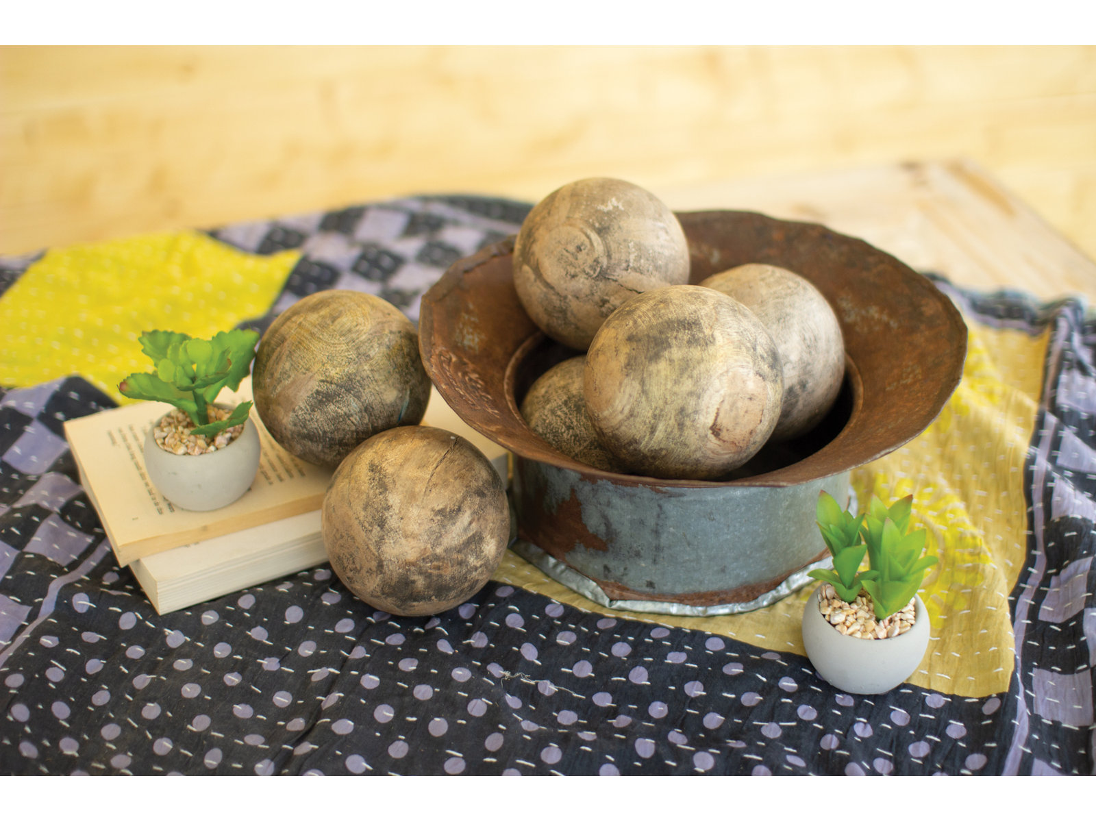 Rafe Mango Wood Spheres