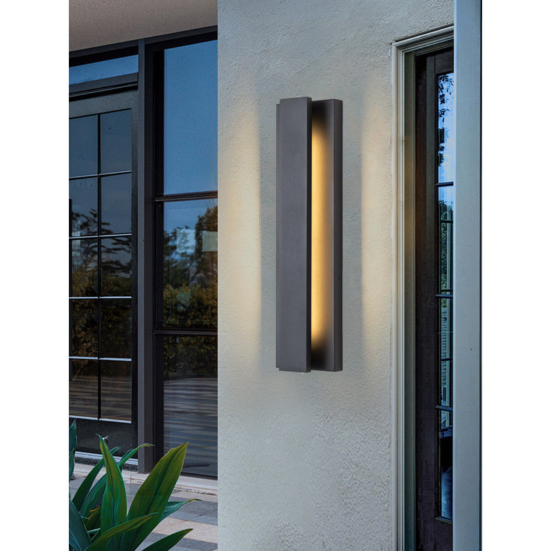 Hatice LED Wall Light
