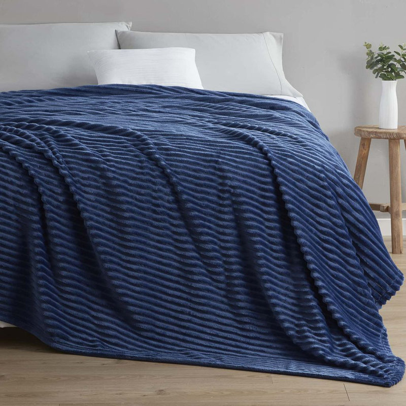 Jeté moelleux et moelleux Nestl, Grand, Bleu marine