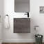 Meuble-lavabo de salle de bain avec lavabo-373771980
