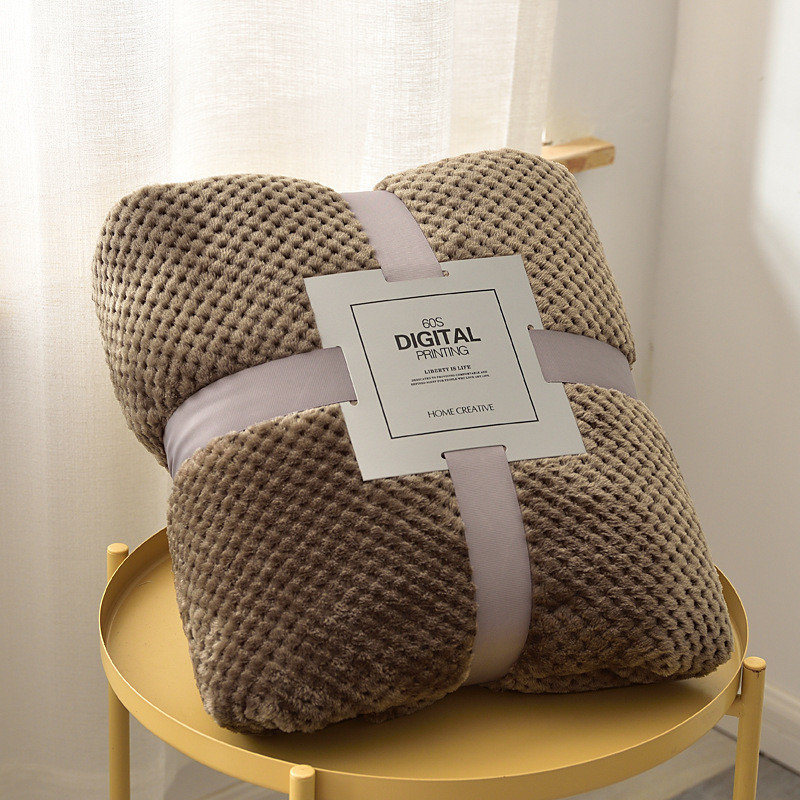 Couverture de canapé en flanelle Scratch, 9.84" L x 9.84" W, Brown