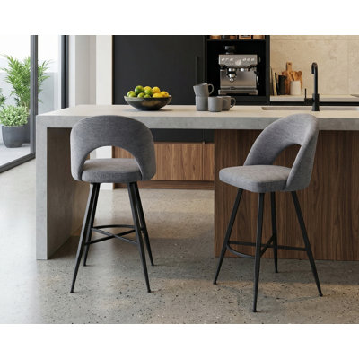 Swivel Yes Bar Stool