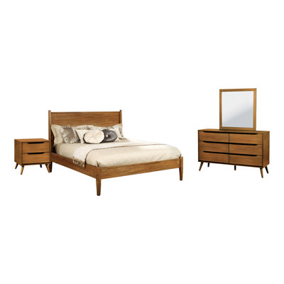 Darlia 4-Piece Wood Bedroom Set