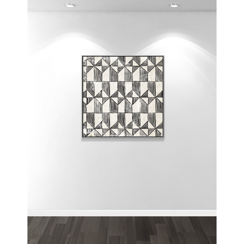 «White Art Deco I» par Aimee Wilson, Framed Canvas, Silver Floater, L 37,5 po x H 37,5 po