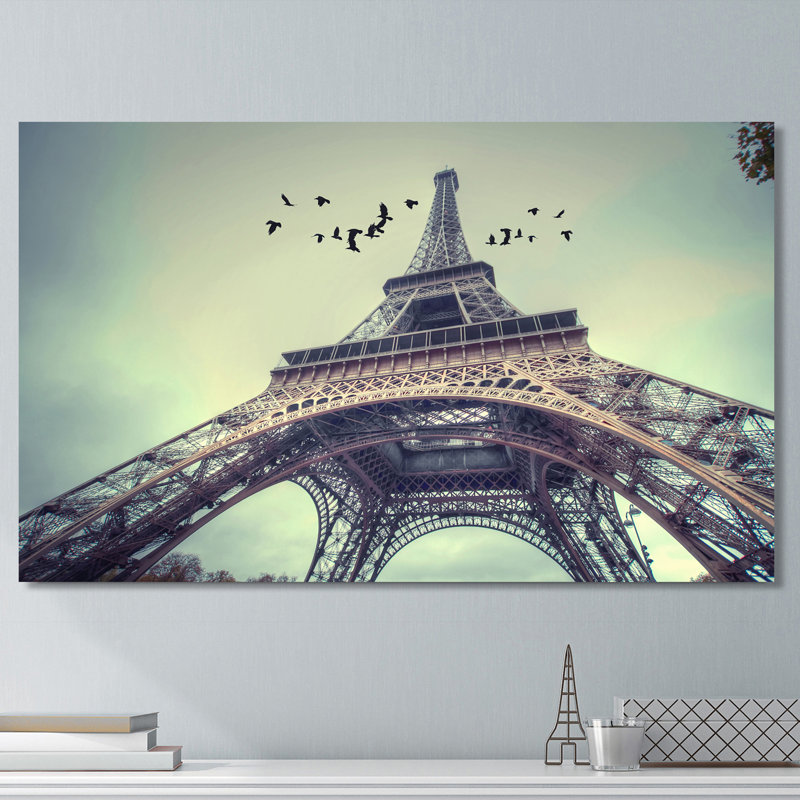 « eiffel tour eiffel », reproduction de photo sur toile tendue, H 18 po x l 30 po x P 1 po