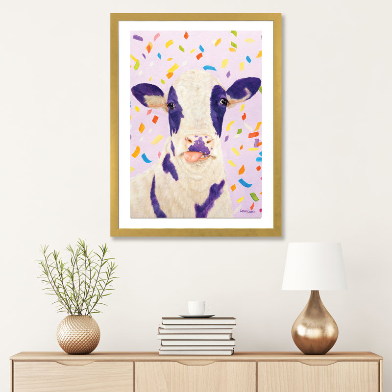 «Pansy» par Laura Curtin - impression d'art graphique, H 32 po x l 24 po x P 1 po, Papier encadré doré, Blanc