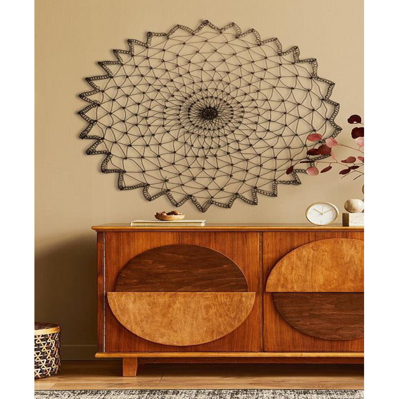Décoration murale en métal, H 46 po x l 46 po x P 0,25 po, Brun