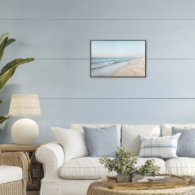 Giclée encadrée par Summer Sunlit Shoreline, design par Lazar Studio