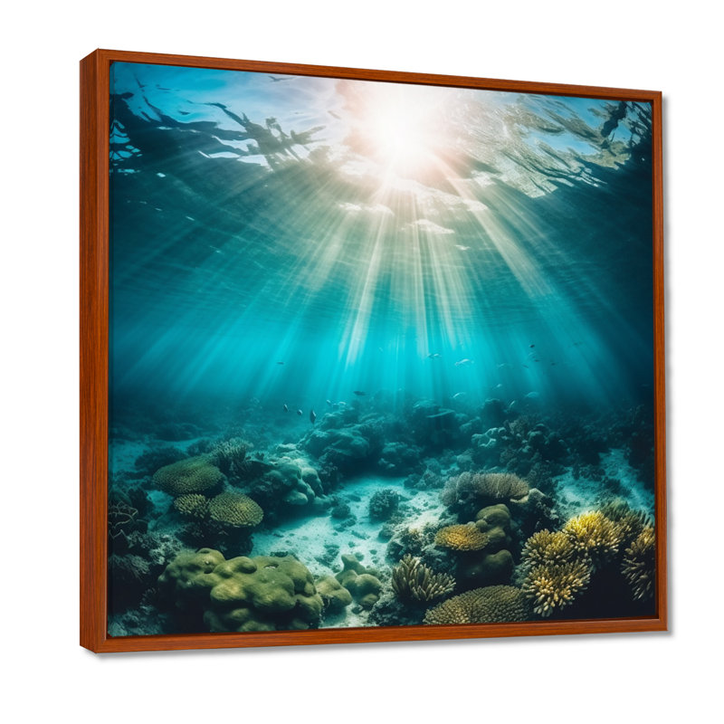 Underwater Coral IV - art mural côtier pour le salon, H 16 po x l 16 po x P 1 po, Cadre flottant brun