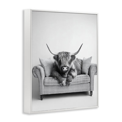 «Highland Cattons on Couch», art giclée par Petal Prints Design