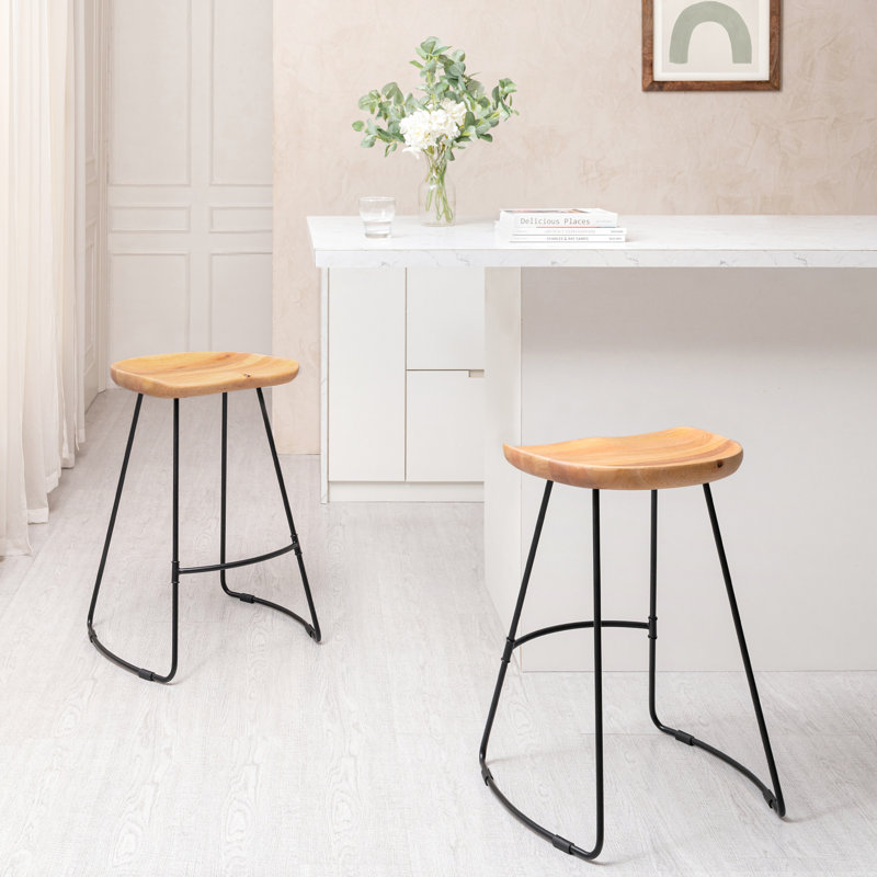 Tabouret de bar en bois massif Alberts, Naturel, Tabouret de bar (siège d'une hauteur de 29 po)