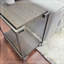 Ensemble de 3 tables basses et 2 tables d'appoint en bois