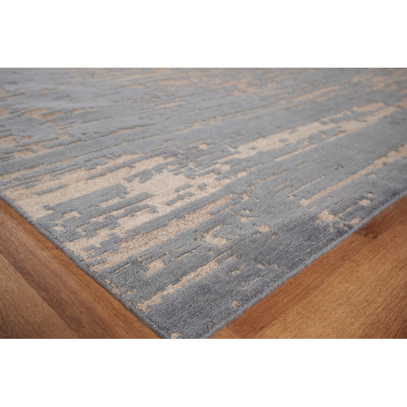 Area Rug in Gray, Rectangle 8' x 10'