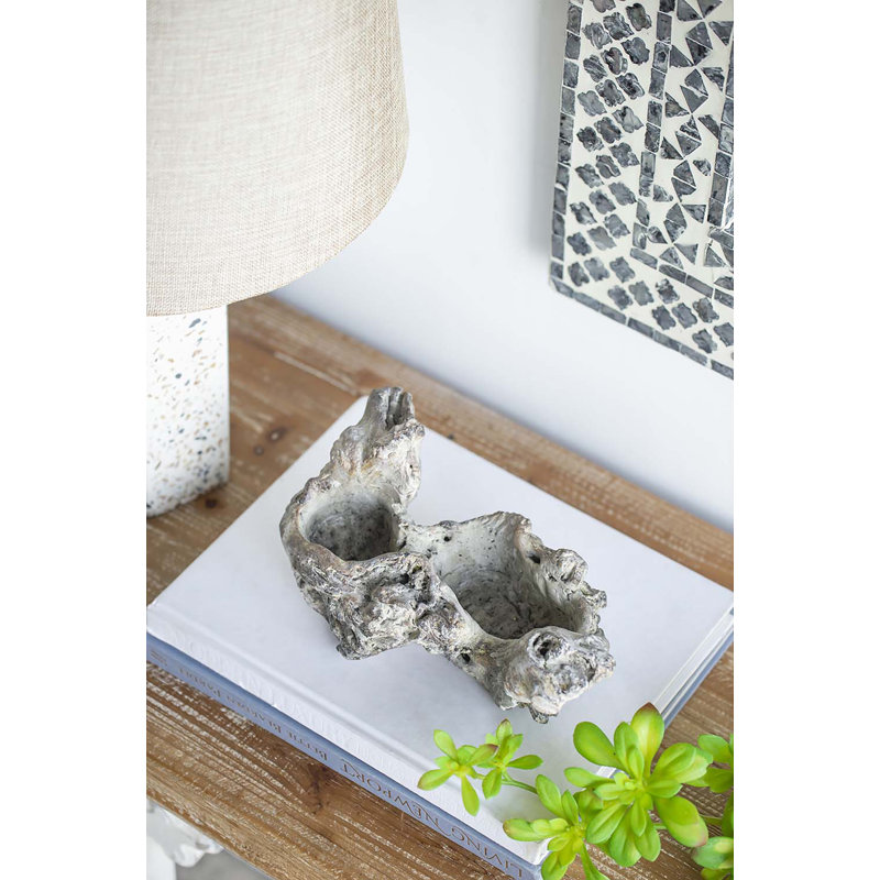 Théo Statue Planter