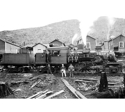 «Rolling Thunder in a Clearcut Camp» par Darius Kinsey, reproduction de photo