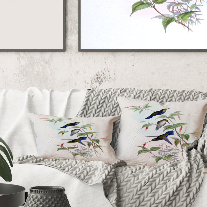 Colibri rétro I - coussin traditionnel imprimé, 16" x 16"