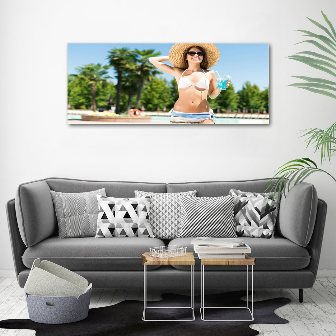 Frau am Pool - Kunstdrucke auf Leinwand - Wrapped Canvas