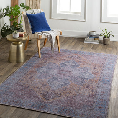 Tapis Highfill