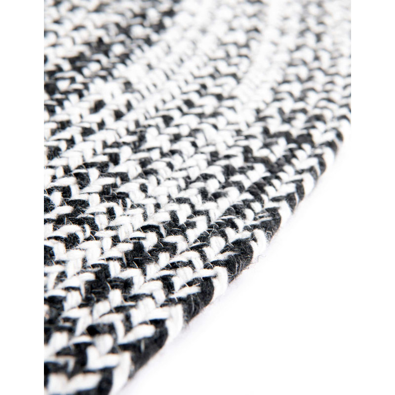 Ichelle Indoor/Outdoor Area Rug, Round 10'