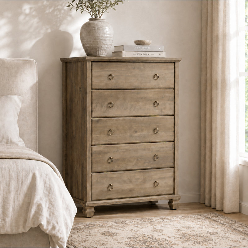 Weston Traditional 31.2" W  5 Drawer Chest