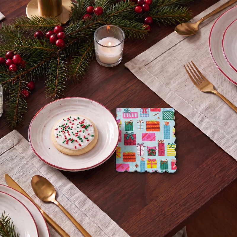 Scalloped Paper Dinner Napkins with Festive Gift Pattern