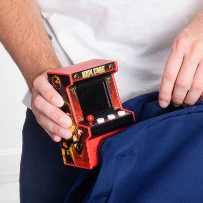 Basic Fun - Mini Classic Mortal Kombat Handheld Arcade Machine