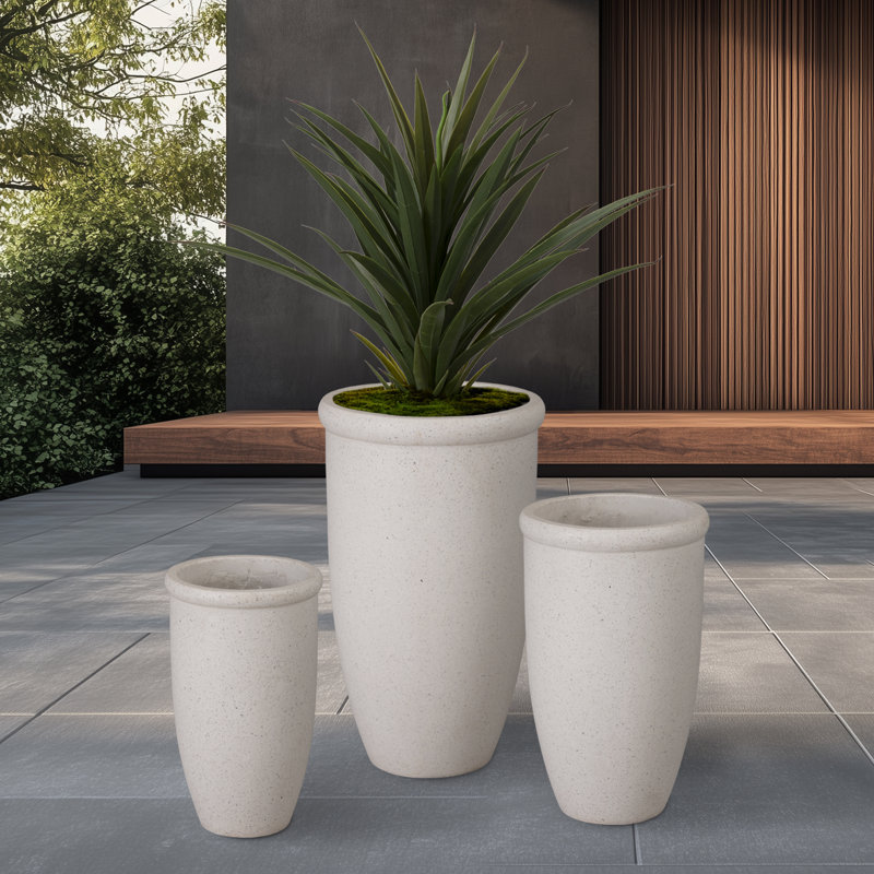Rislin Handmade Pot Planter, White