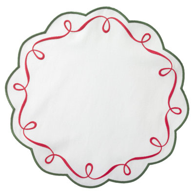 Ribbon Twirl Cotton Blend Scalloped Placemats