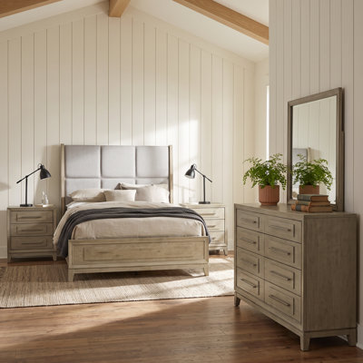 Chantee 5 Piece Bedroom Set