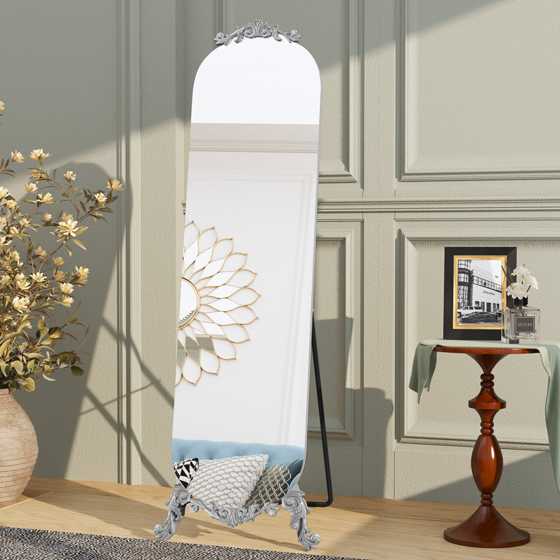 Miroir pleine grandeur sans cadre avec décoration sculptée, Argent argent