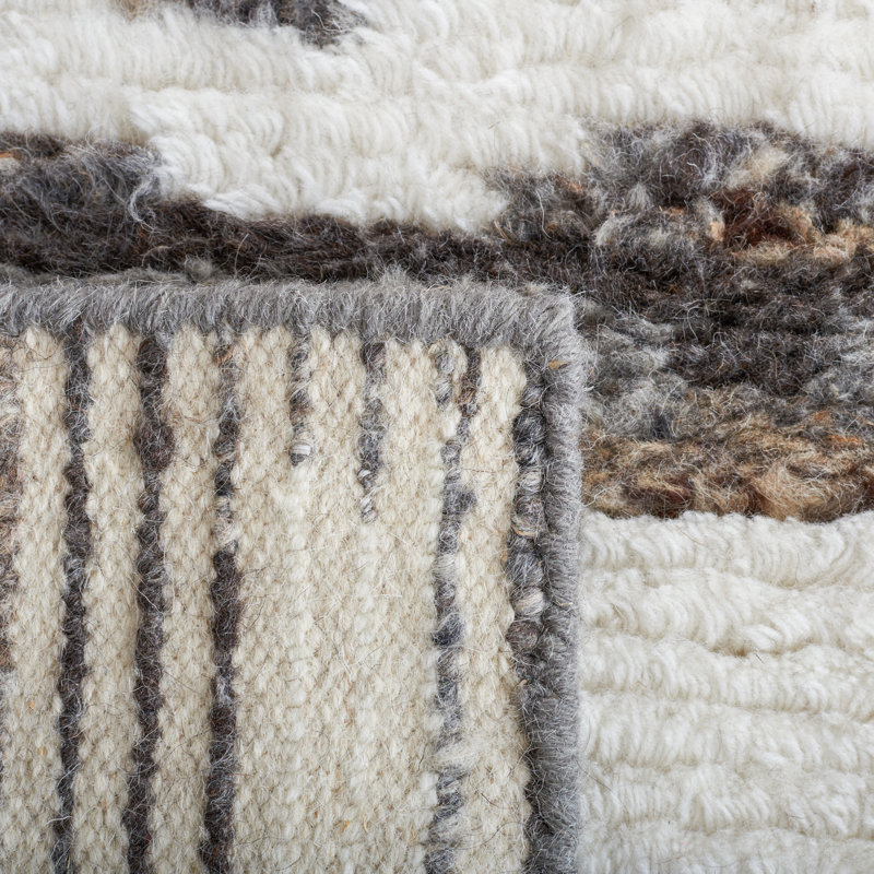 Kass Abstract Hand-Knotted Wool Area Rug in Ivory/Charcoal, Rectangle 5' x 8'