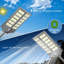 Paquet de 2 réverbères solaires de 4800 W, éclairage de sécurité d'extérieur Dusk To Dawn de 480 000LM, étanche IP67 avec capteur de mouvement pour les stationnements, les cours, les routes et les allées