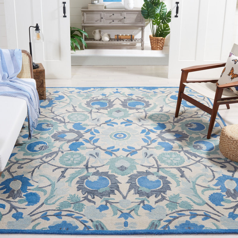 Antiquity Hand Tufted Wool Floral Rug, Rectangle 8' x 10'