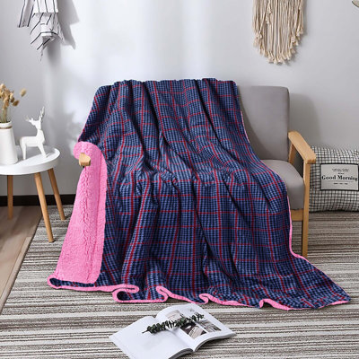 Daegyn Throw Blanket