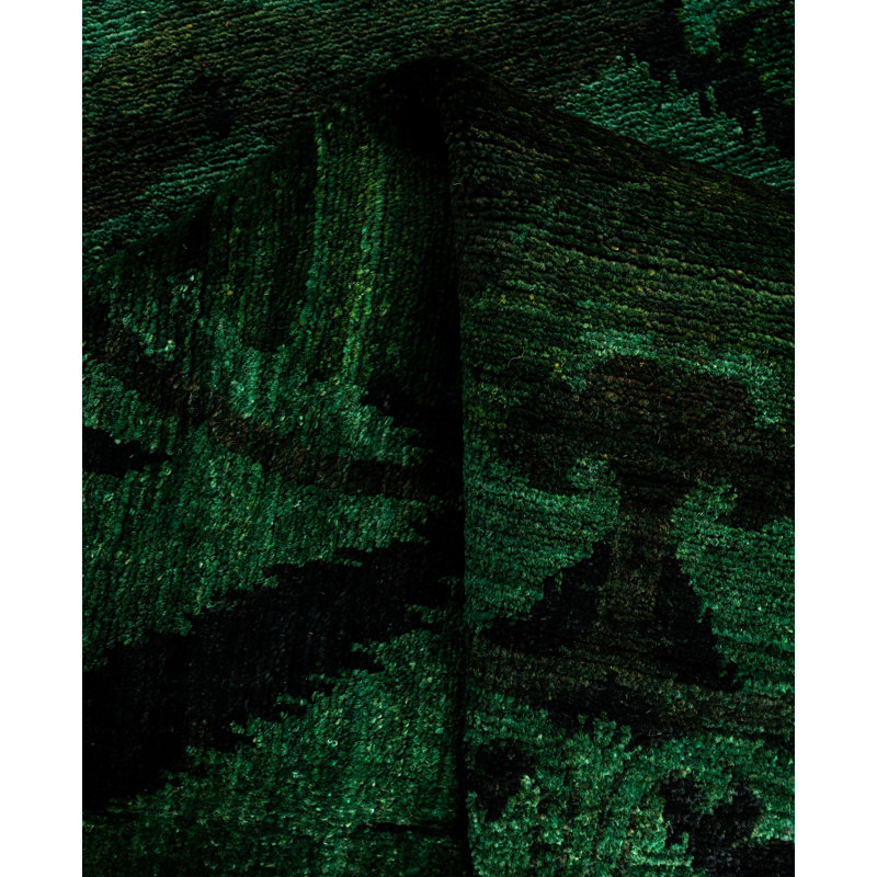 Tapis de couloir noué à la main de conception unique Rachal - vert, 3 pi 0 po x 17 pi 6 po