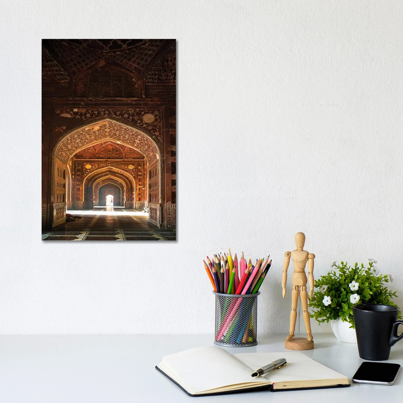 Taj Mahal Interior, Agra, Uttar Pradesh, India - Wrapped Canvas Print, 20.32 cm H x 30.48 cm W