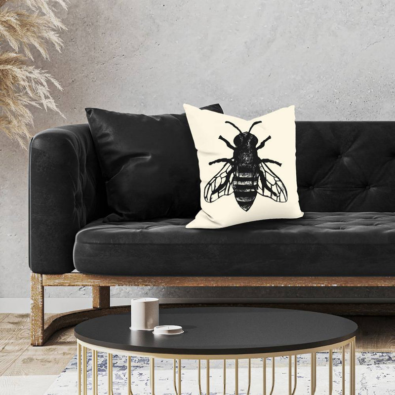 Bee - 18"x18" Throw pillow cover - Poly twill - Print on demand