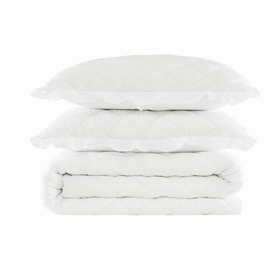 Truly Soft Crinkle Ruffle Quilt Set