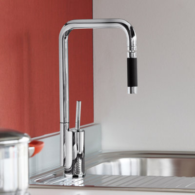 Evian Pull Out Single Handle Kitchen Faucet