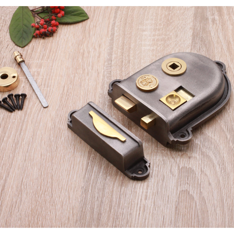 Cromwell Rim Latch Pewter