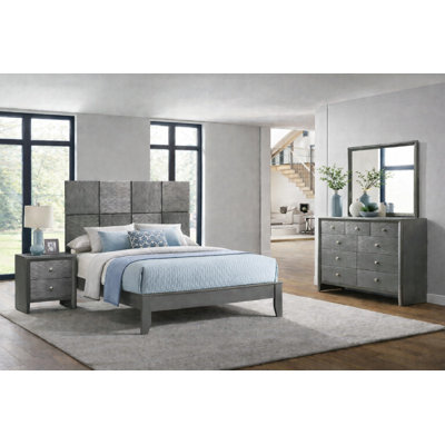 Modern Panel Bedroom Set in Gunmetal Finish