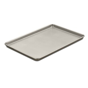 USA Pan Bakeware Half Sheet Pan, Warp Resistant Nonstick Baking Pan, Made  in the USA from Aluminized Steel 17 1/4 x12 1/4 x1