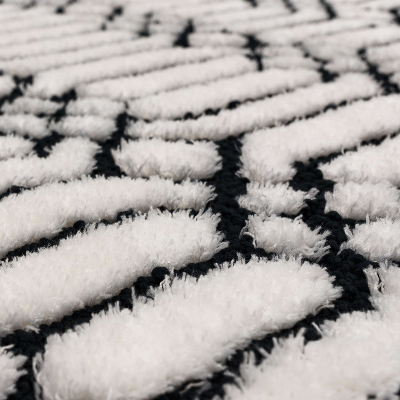 Black and White Geometric Fade Resistant Bath Rug