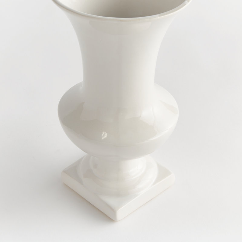 Vase de table en céramique Antoinette, H 11,75 po x l 6,5 po x P 6,5 po