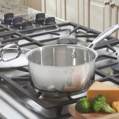 Casserole en acier inoxydable avec couvercle Cuisinart (18/10)
