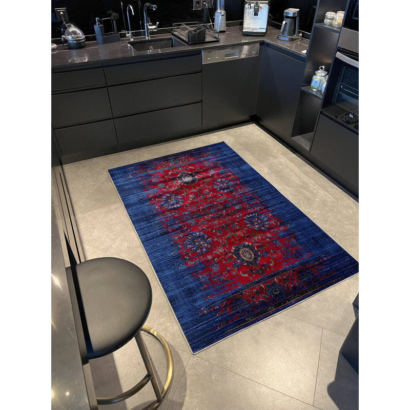 Tapis décoratif à motif traditionnel bleu et bourgogne, Rectangle 3 pi 9,81 po x 4 pi 11,06 po