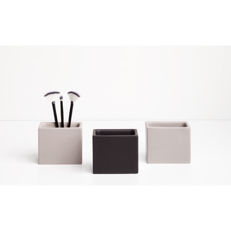 Greesan Bathroom Accessory