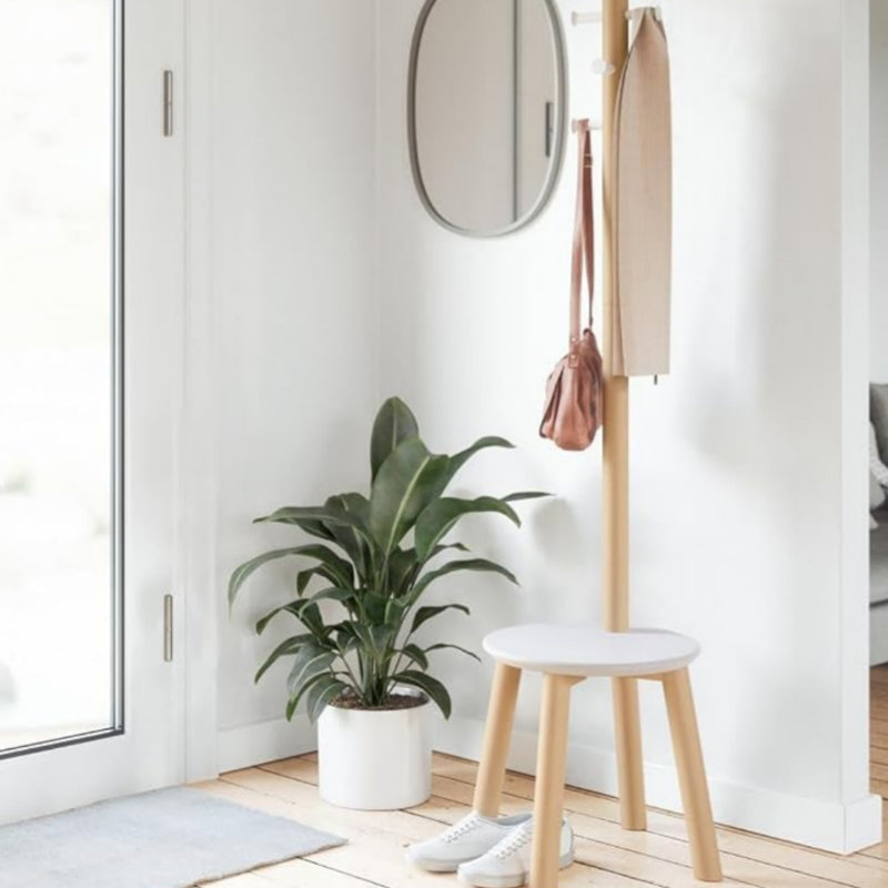 Freestanding 9 - Hook